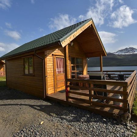 Solbrekka Holiday Homes Mjoifjorthur Екстериор снимка